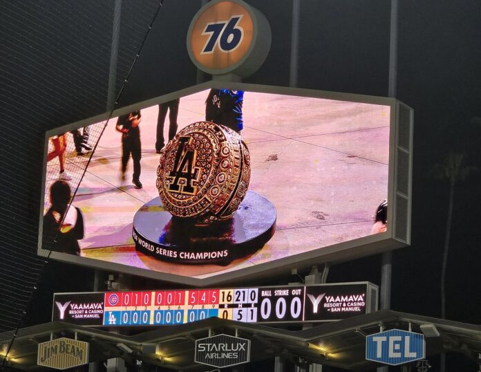 1280px-2024_Dodgers_World_Series_Championship_Ring_on_the_Dodger_Stadium_Scoreboard,_Chicago_Cubs_at_Los_Angeles_Dodgers,_(April_12,_2025)