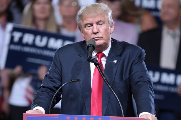 1280px-Donald_Trump_(27150816364)