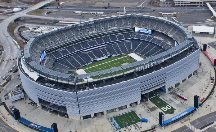 1280px-Metlife_stadium_(Aerial_view)