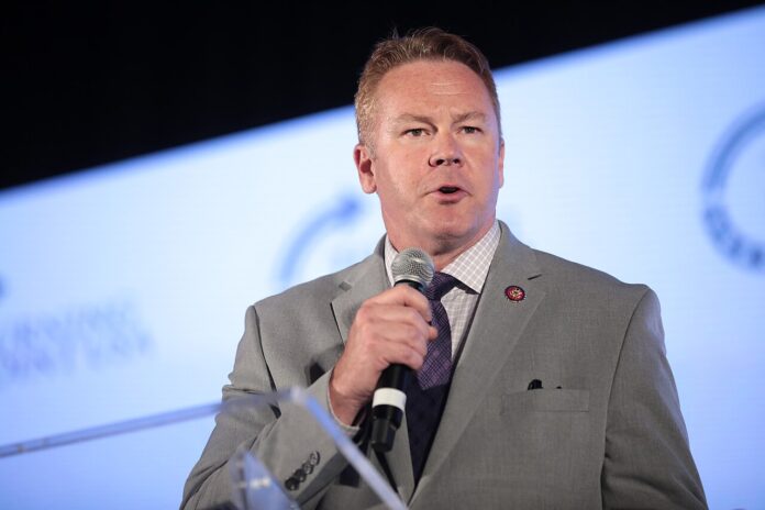 1280px-Warren_Davidson_(48514398452)