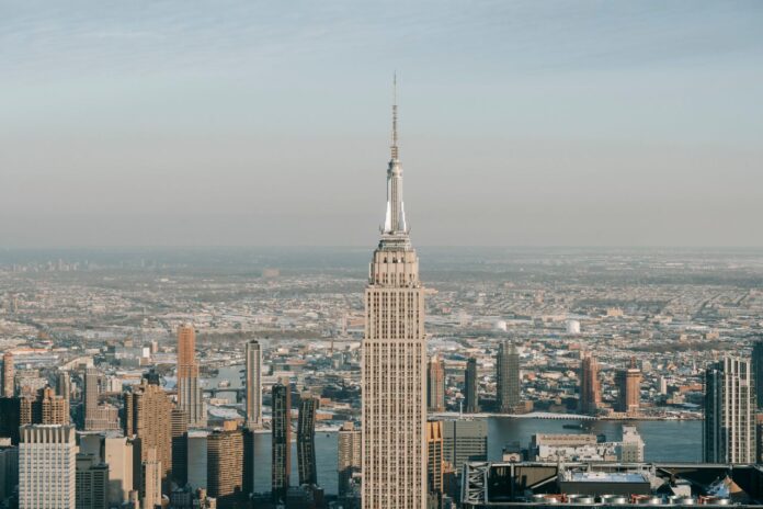 pexels-laura-tancredi-7078464 Empire State Building