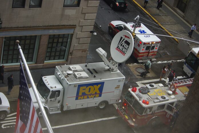 Fox_News_(3784896006)